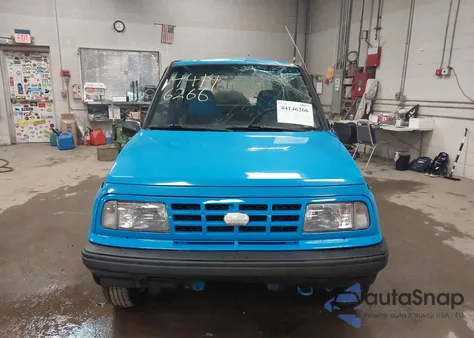 1992 Geo Tracker from USA, damaged, VIN 2CNBJ18U6N6921488